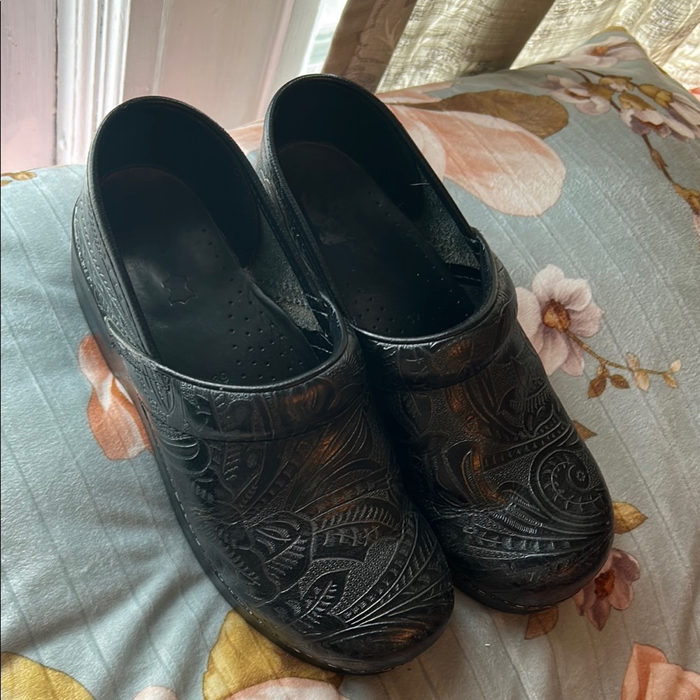 Dansko Black Embossed Mules